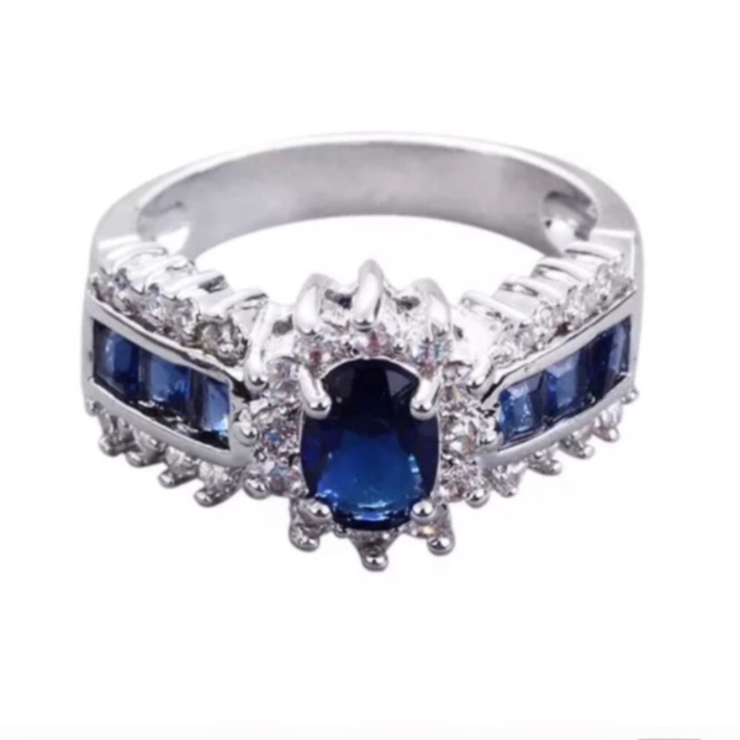 Gorgeous Blue Ring